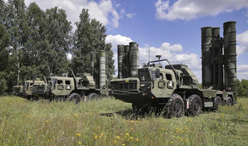 Hürriyet: Türkiyə Rusiyanın S-400 sistemlərini Körfəz ölkələrindən birinə satıb