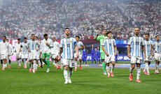 Argentina 2026-cı il Dünya Çempionatında İngiltərə ilə oyundan əvvəl Folklend adalarının qaytarılmasını tələb edir