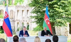 Azərbaycan və Slovakiya prezidentləri mətbuata bəyanatlarla çıxış ediblər