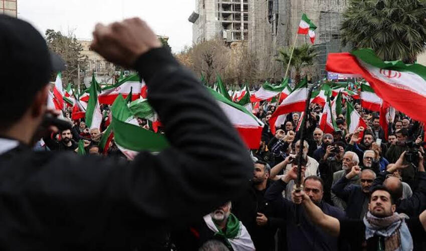 Tehran Pakistana ABŞ ilə danışıqları davam etdirməyə hazır olduğunu bildirib