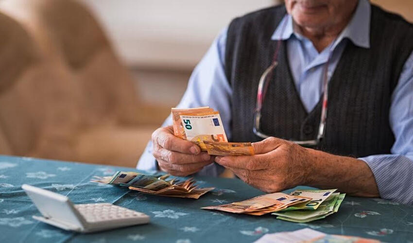 Xroniki maliyyə stressi beynin qocalmasını sürətləndirir — araşdırma