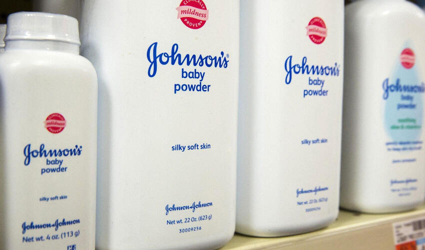 Johnson & Johnson "talk iddiaları"nı həll etmək üçün 5,5 milyard dollar ödəməyə hazırdır
