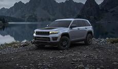 Jeep Grand Cherokee SUV-nu yeniləyir