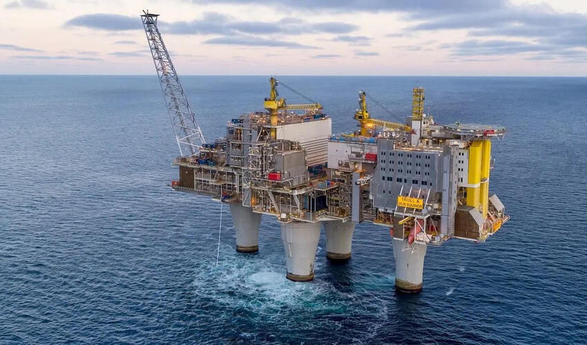 Brent markalı neftin qiyməti bir barel üçün 87,1 dollar ətrafındadır