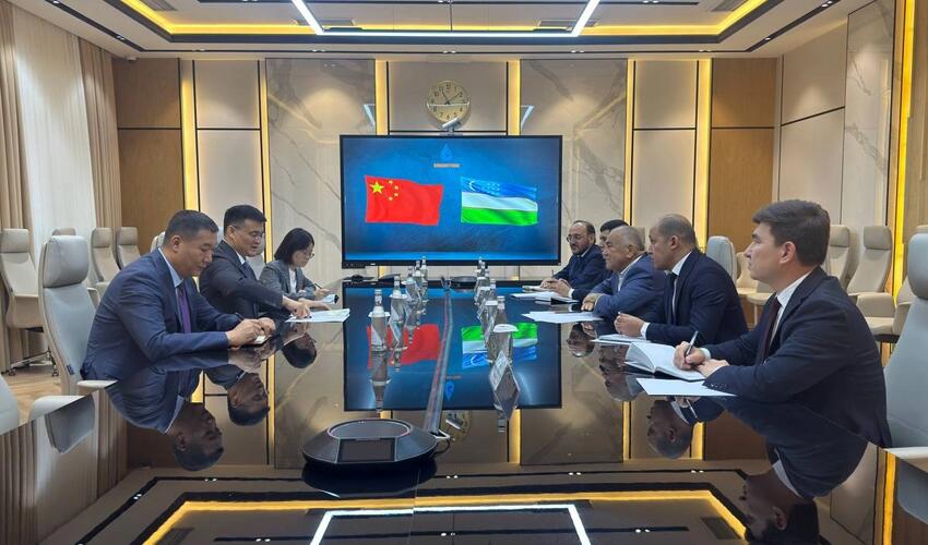 Özbəkistan Çindən uzunmüddətli reaktiv yanacaq tədarükünü nəzərdən keçirir