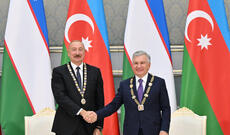 Daşkənddə Azərbaycan və Özbəkistan prezidentlərinin təltifolunma mərasimi keçirilib