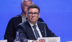 Böyük Britaniyanın baş naziri Kiyevə "Patriot" raketləri ilə kömək edəcək