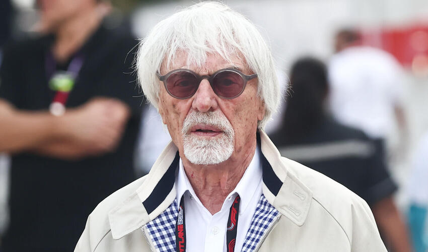 "Formula-1"-in keçmiş rəhbəri Ekklstoun Portuqaliya hava limanında silah daşıdığına görə saxlanılıb