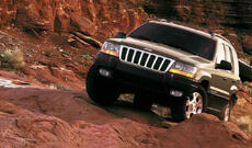 Chrysler ABŞ-da 202 min Jeep avtomobilini geri çağıracaq