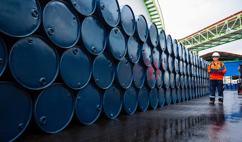 Brent neftinin qiyməti bir barel üçün 100 dolları keçib