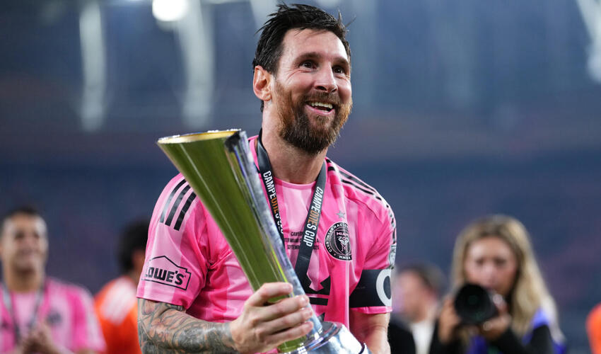 Messi öz dünya rekordunu yeniləyib