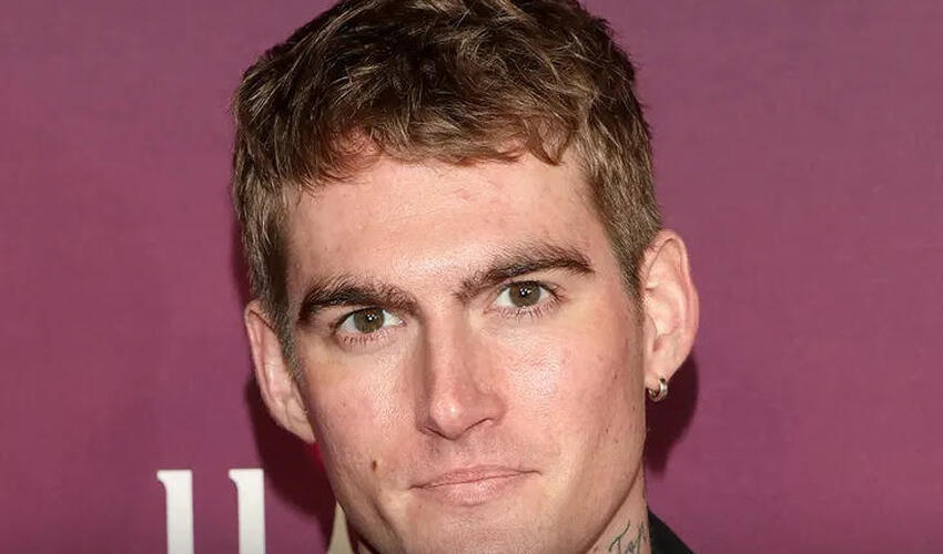 Supermodel Sindi Kroufordun oğlu Presli 27 yaşında vəfat edib