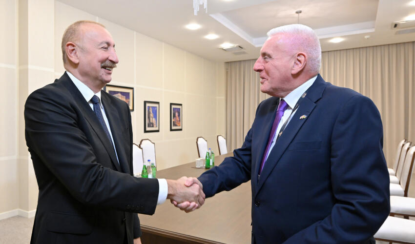 Prezident İlham Əliyev Birləşmiş Krallığın müdafiə üzrə dövlət nazirini qəbul edib