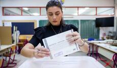 Ukrayna Rusiyanın "atəş çəmbəri zonasını" yarıb