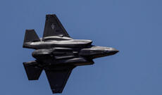 Çin logistika şirkəti əməkdaşının səhvi ucbatından F-35 detallarını əldə edib