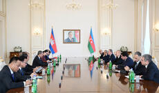 Prezident İlham Əliyevin Kambocanın Baş naziri ilə geniş tərkibdə görüşü olub