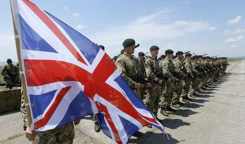 Britaniya Argentina ilə müharibəyə fəal şəkildə hazırlaşır