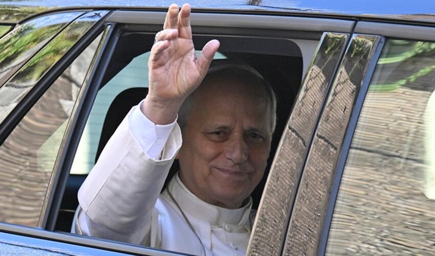 Papa  XIV Leoya ağciyər xərçəngi diaqnozu qoyulub