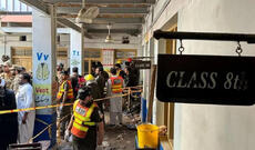 Pakistanda məktəbin damının uçması nəticəsində azı 27 şagird və bir müəllim həlak olub