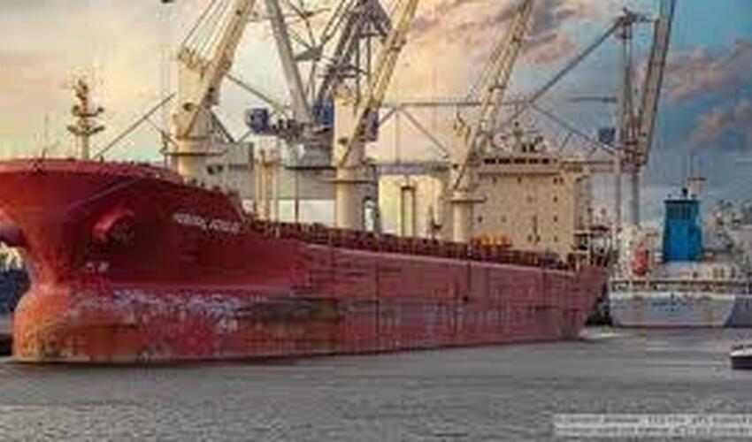 Rumıniya sularında ilk dəfə pilotsuz təyyarə neft tankerinə hücum etdi