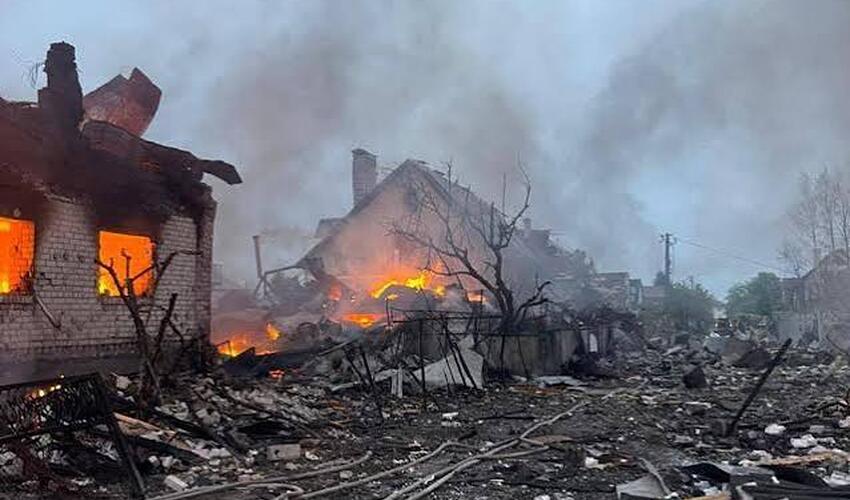 Ruslar Xarkova dronlarla hücum edib: Yanğın baş verib, üç nəfər ölüb, 13 nəfər yaralanıb