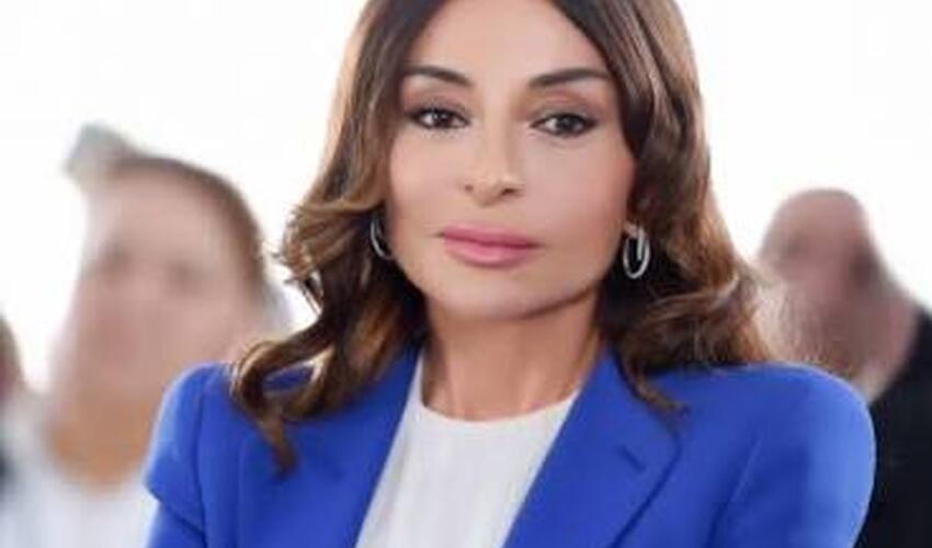 Birinci vitse-prezident Mehriban Əliyeva Müstəqilliyin Bərpası Günü ilə bağlı paylaşım edib