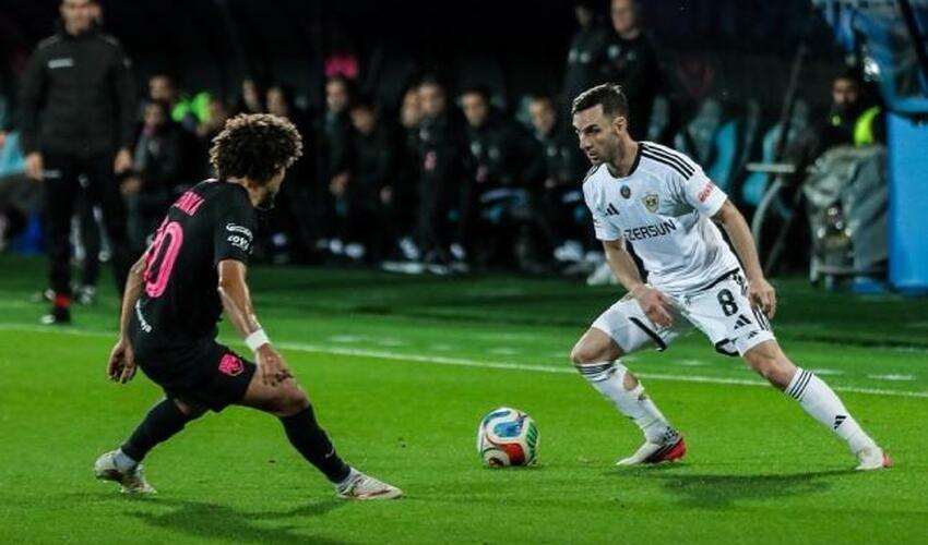 "Sabah" - "Qarabağ" derbisində qapılara top vurulmadı
