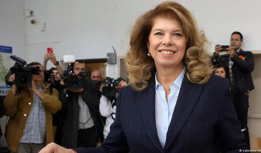 Bolqarıstanda prezident seçkilərinin birinci turu başa çatıb