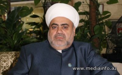 Allahşükür Paşazadə pravoslavları təbrik edib