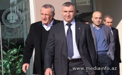 Mübariz Mənsimov həbs olunan nazirin oğlu ilə görüşdü