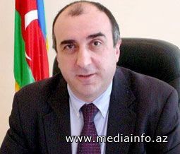 Elmar Məmmədyarov Parisə gedib