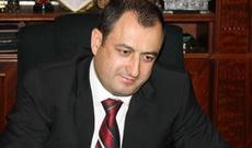 Adil Əliyev: “Kim hardan gəldi sürür”