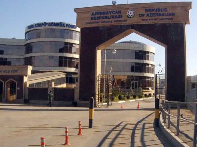 İŞİD-ə qarşı vuruşan kürd qadınları - FOTO