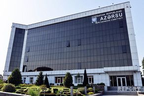 Avtobuslarda gediş haqqı qaldırıb, nazirlik isə təkzib edir