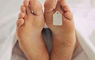 Bazarın qarşısında naməlum qadın meyiti tapılıb