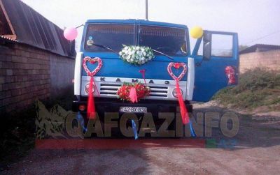 Gəlini “KamAZ”la gətirdilər - Foto