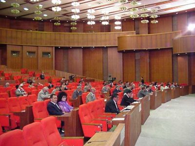 Azərbaycandan getmiş, xaricə sığınmış eks-deputatlar...