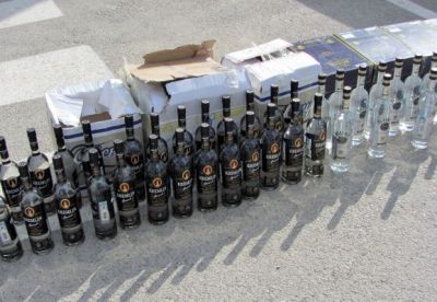 Avtomobildə qaçaq spirt aşkarlandı