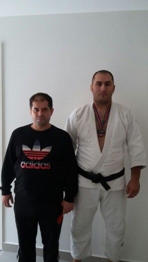 FHN əməkdaşı çempion oldu