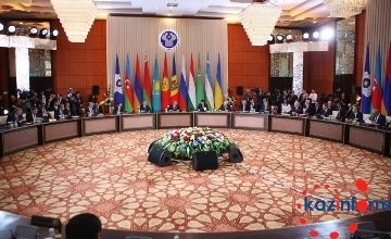 MDB dövlət başçılarının sammitində 16 sənəd imzalanıb