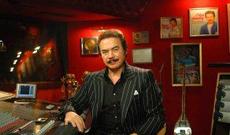 Orhan Gencebaya hücum edilib