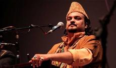 Tanınmış müğənnini öz avtomobilində güllələdilər