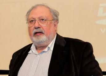 Rüstəm İbrahimbəyov Bakıdan danışarkən ağladı