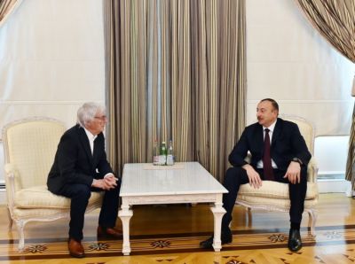 Prezident “Formula One Management”in prezidenti Berni Ekklstounu qəbul edib