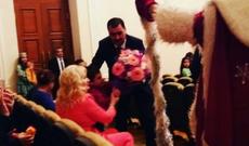 İlham Əliyevin nəvəsi Kukla Teatrında