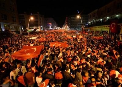 Türkiyə xalqı bu dəyişikliklərə "evet" dedi - 27 DƏYİŞİKLİYİN SİYAHISI