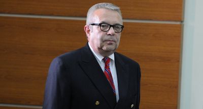 Riçard Hoqland: "ABŞ Dağlıq Qarabağ münaqişəsinin həllində daha fəal rol oynamalıdır"