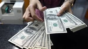 Dolların sabaha olan məzənnəsi açıqlanıb