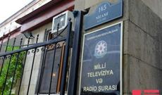 "Maşın şou"da küçə sözlərindən istifadə olunur"