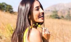 Qaçqın düşərgəsində doğulan gözəl Hollivudun gündəmi oldu